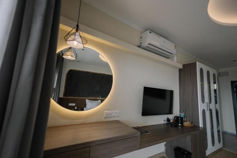 Wildernest Hilltop Resort Mangvadi Esterno foto
