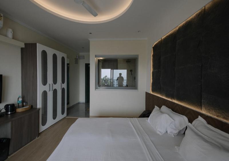 Wildernest Hilltop Resort Mangvadi Esterno foto